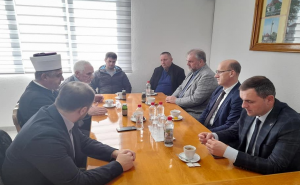 Salkić posjetio Janju nakon napada na džamiju: Bošnjaci su uznemireni